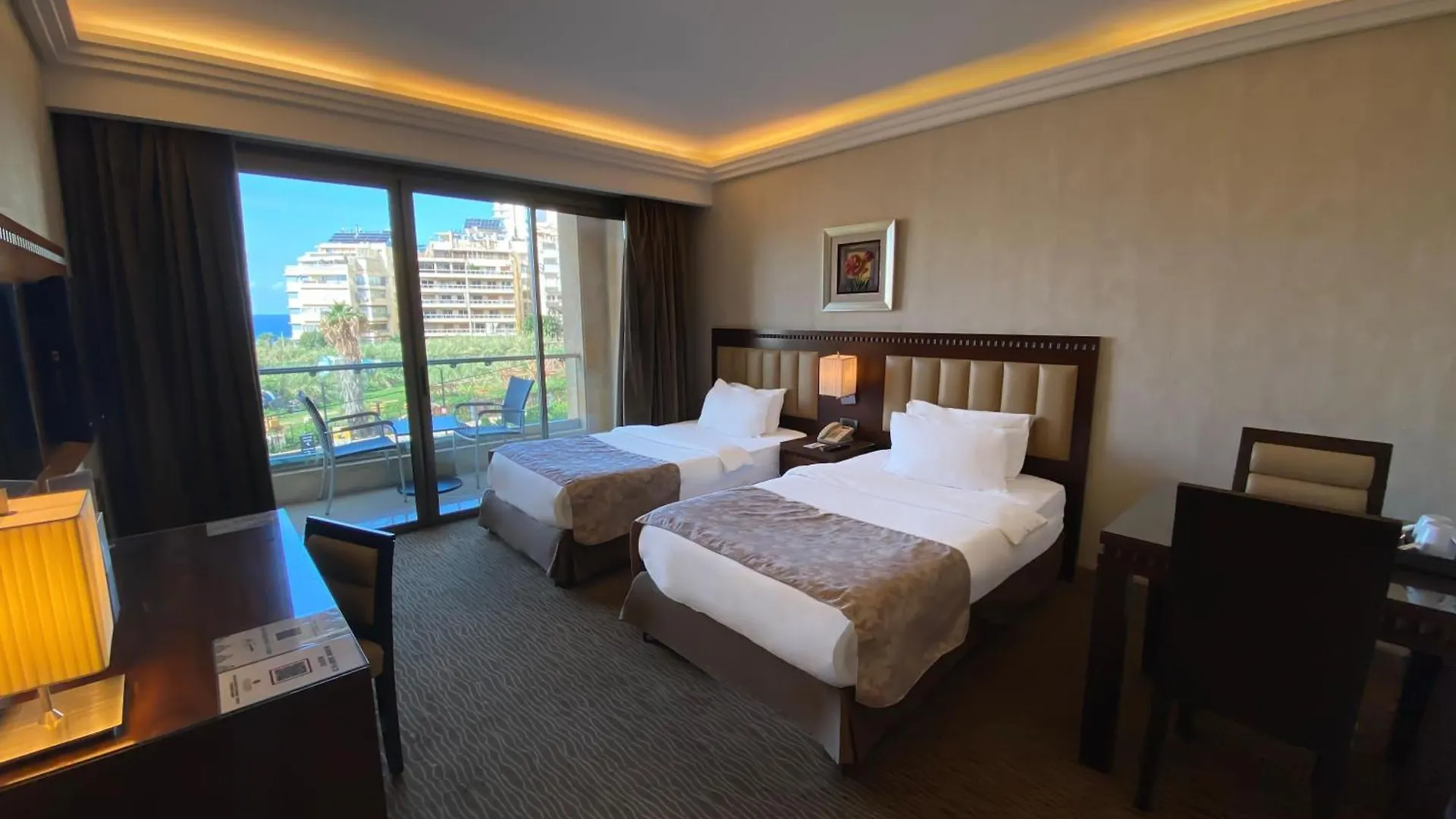 **** Szálloda Lancaster Suites Raouche Bejrút Libanon