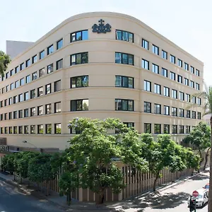 Le Bristol فندق