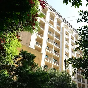 كورال الحمرا فندق