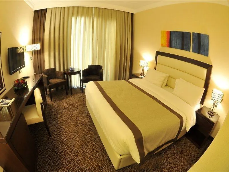 Lancaster Suites Raouche Beirut 4*,  Libano